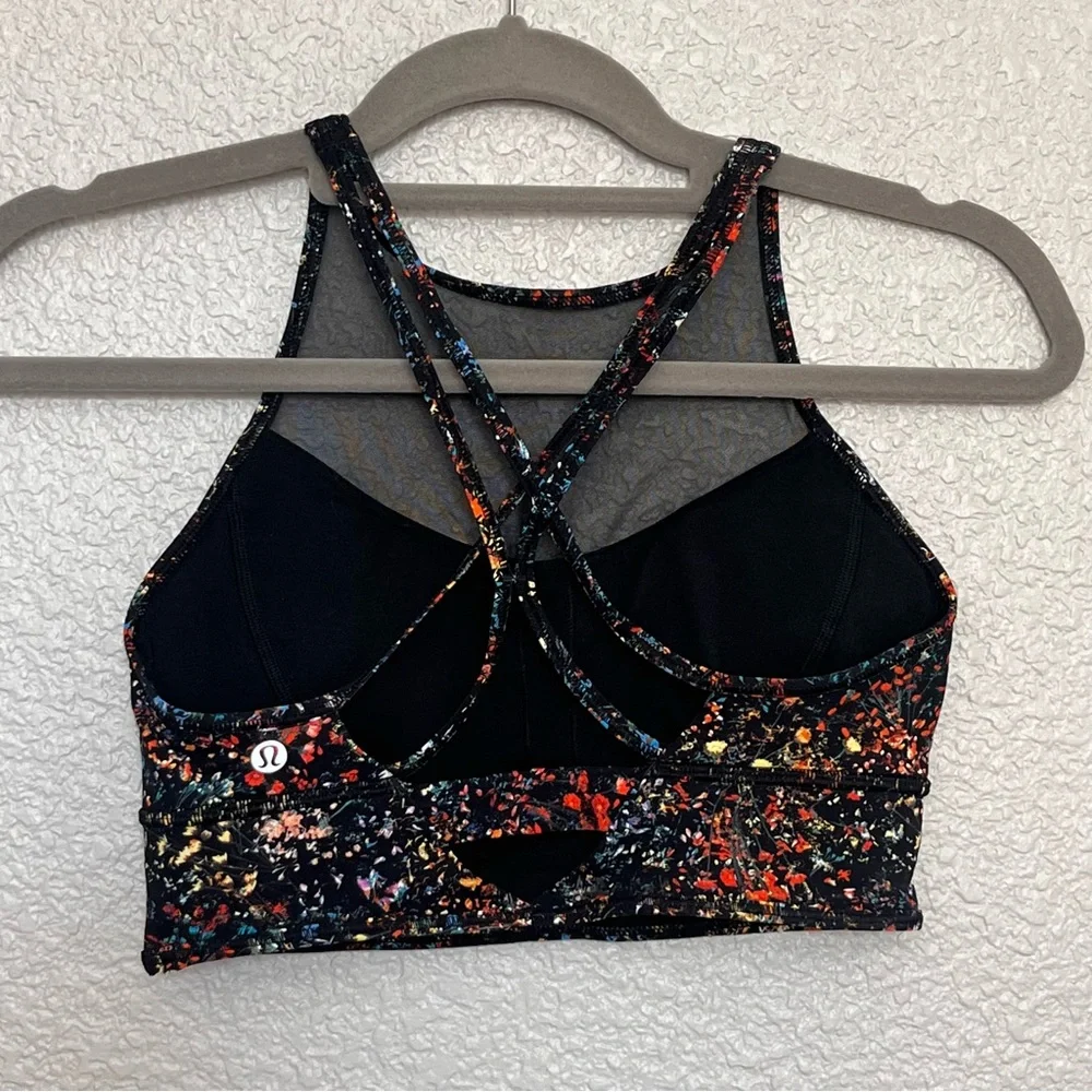 Lululemon Wake & Train Long Line Bra
Flowerescent Multi / Black size 6 RIDE - Picture 6 of 10